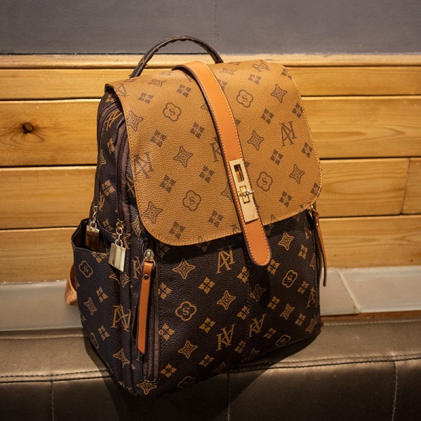 Women's Backpack 2026 New Vintage Casual Monogram Large Capacity School Bag Printed Fashion Trendy Large Bag.