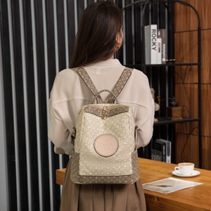 High-grade contrast color niche design bag for women, new style small Chanel style bag, versatile commuting handbag, shoulder and crossbody bag for women