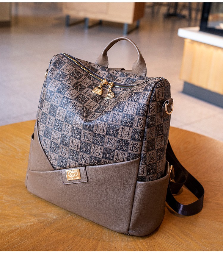 Cross-border backpack for women 2024 new large capacity fashionable versatile ladies bag light casual travel backpack for women