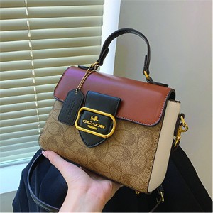 Advanced shoulder bag, fashionable design retro one-shoulder bag, high-quality style.