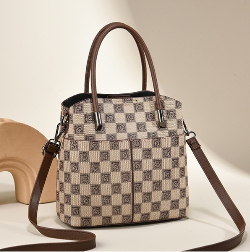 Handbag Women's 2025 New Vintage Bucket Bag Large Capacity Daily Commuter Tote Bag Crossbody Shoulder Bag for Women.